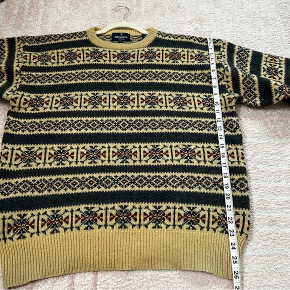 Vintage Regatta Sport Snowflake Stripe Pattern 100% Wool Sweater Size Medium - Picture 8 of 13